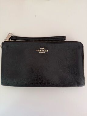 Coach Black Pebbled Leather Wristlet Clutch